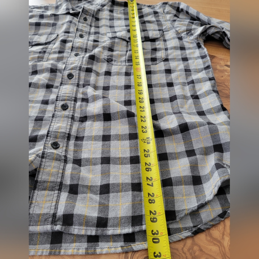 Filson Men's Plaid Shirt - Black and Gray - Picture 9 of 10